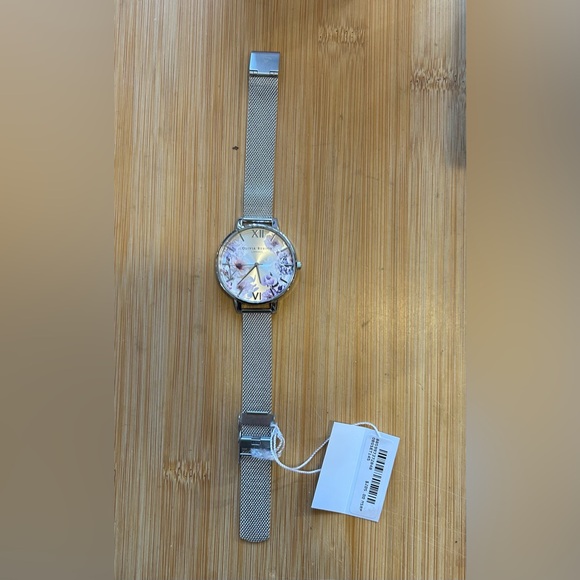 Olivia Burton Signature Florals Watch With 38mm Silver Face & MeshBracelet - Picture 5 of 6